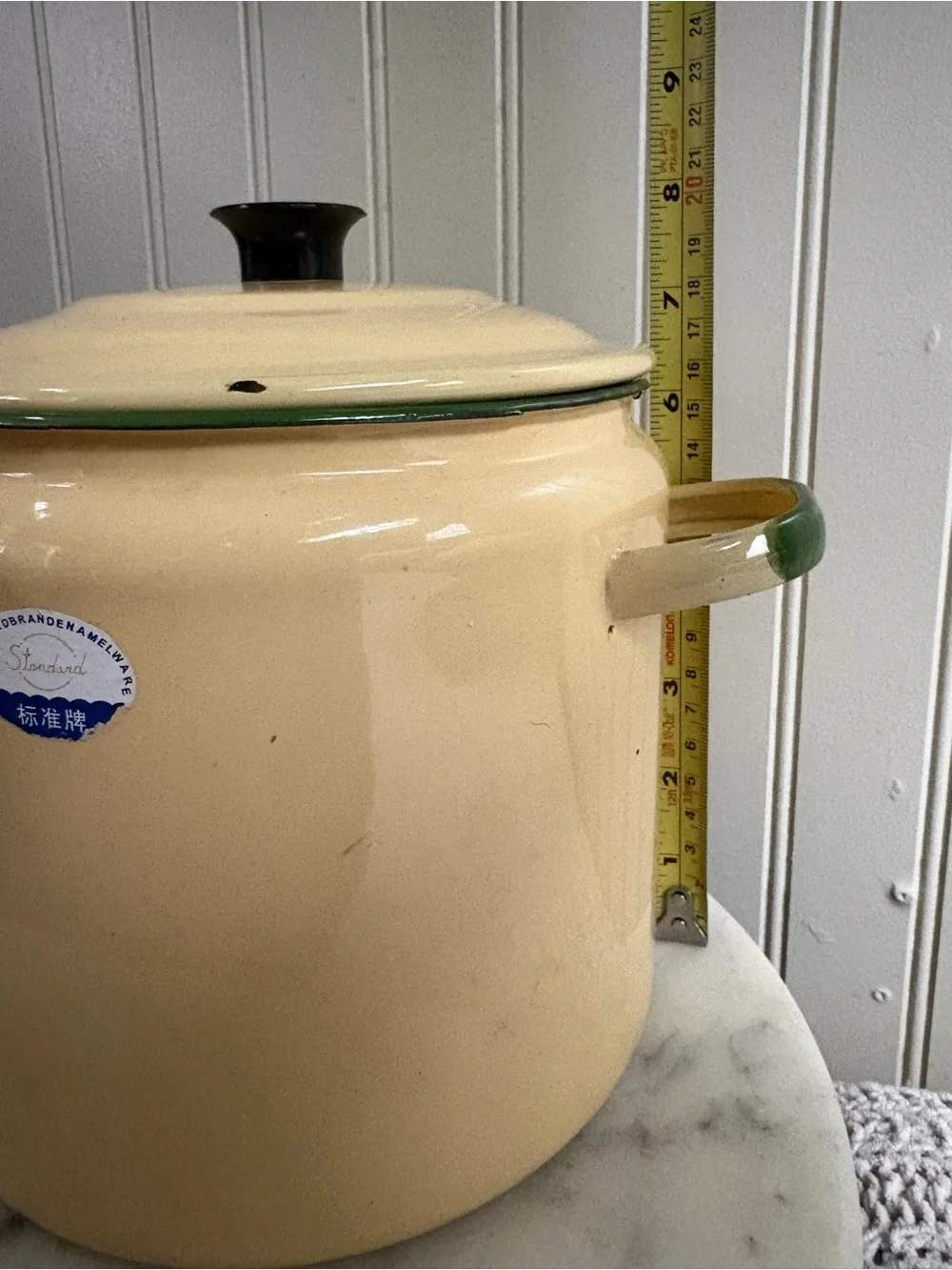 Vintage Standard Enamelware Pot w/Lid Butter Yellow VTG Cottagecore Farmhouse